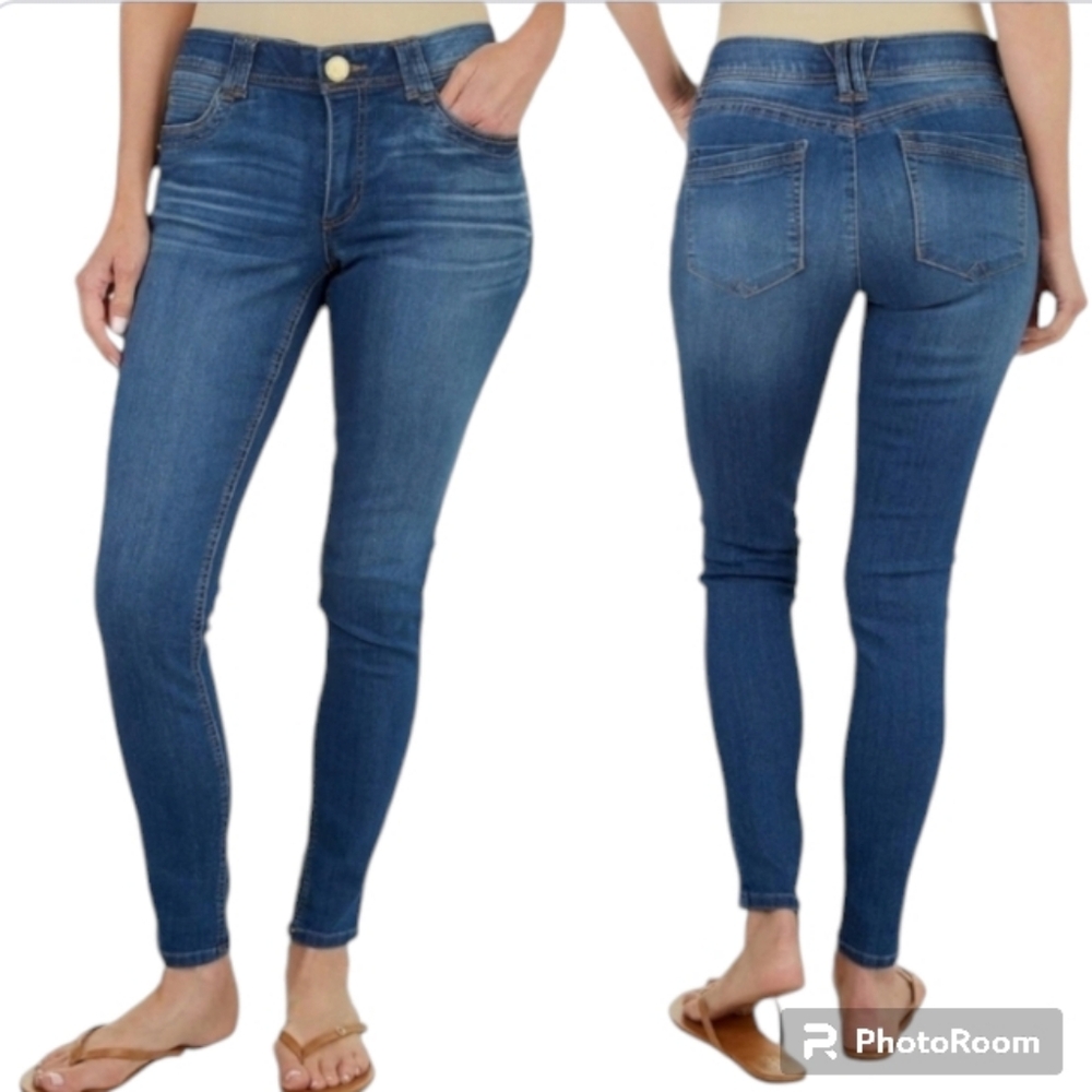 Democracy Ab Technology Mid Rise Jean